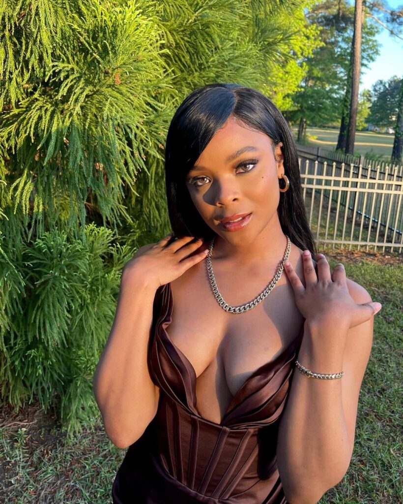 Ajiona Alexus Hot