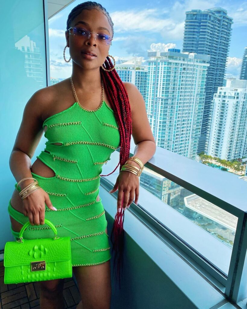 Ajiona Alexus Hot