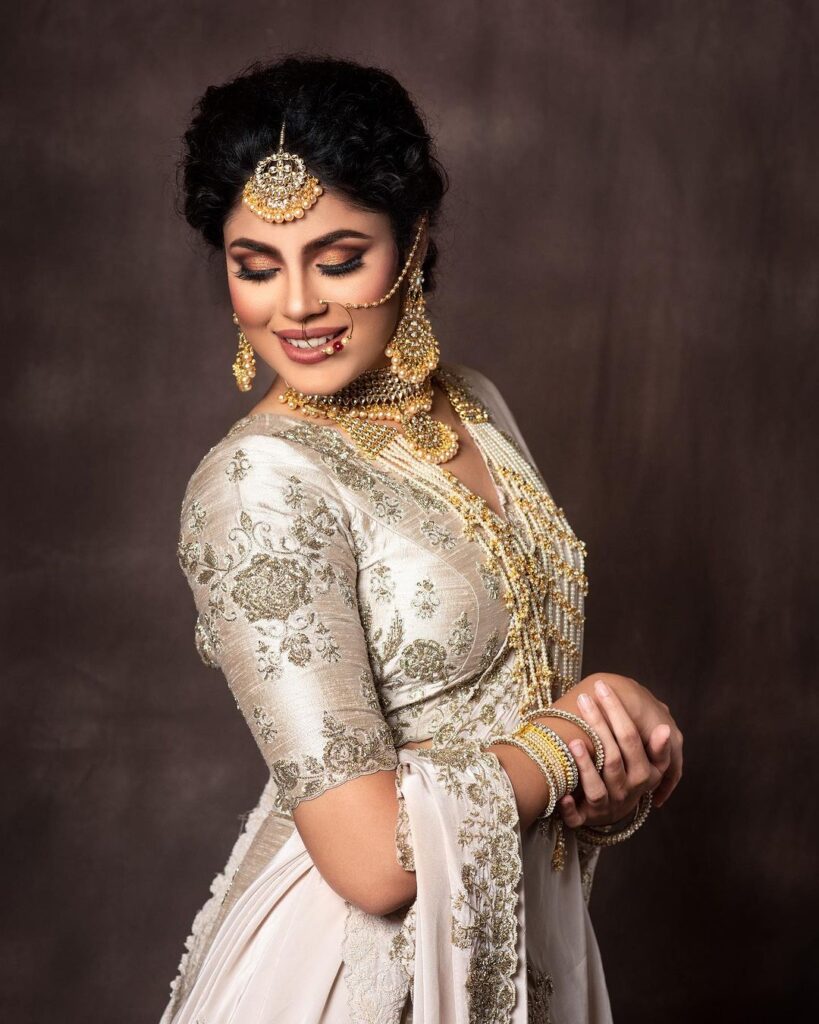Faria Abdullah in Saree